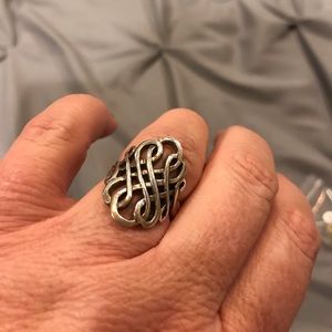 Sterling silver ring sz 9